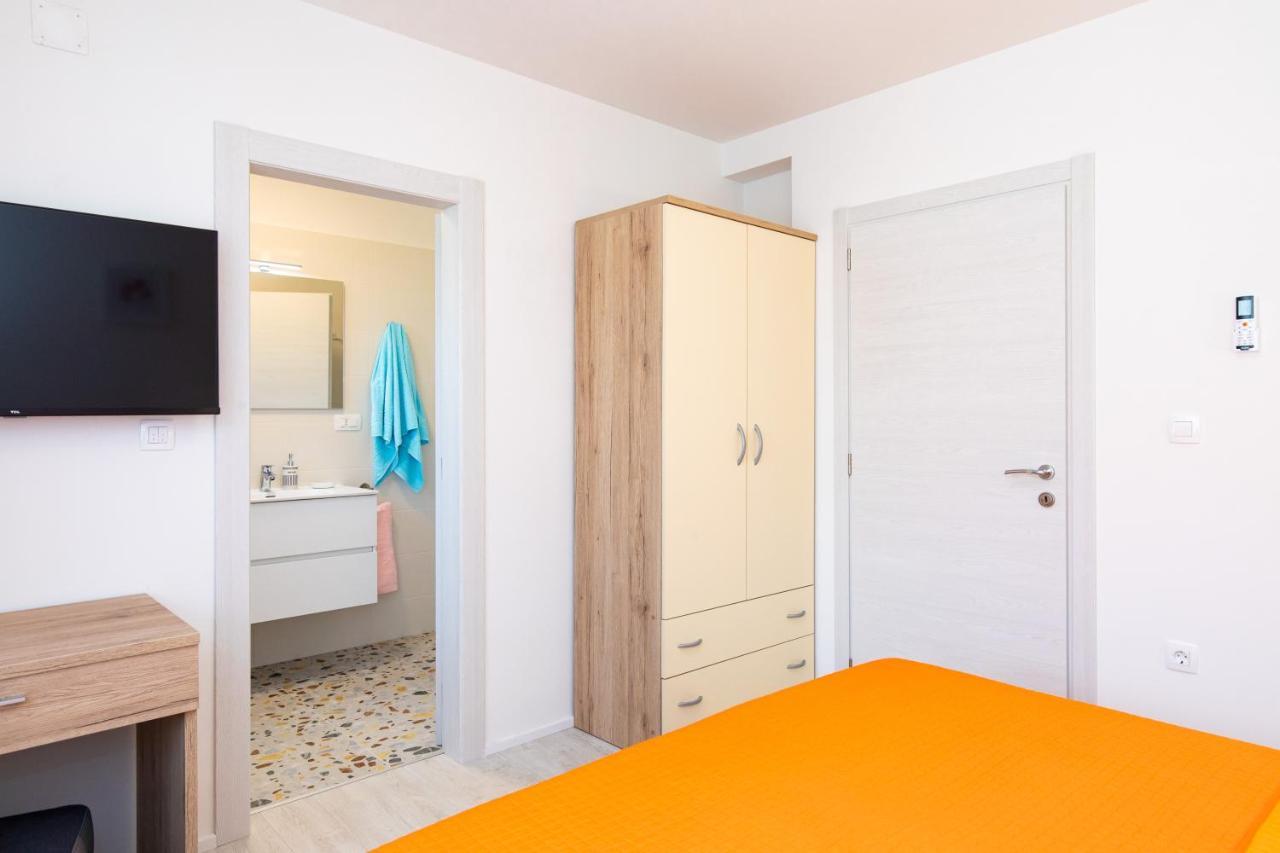 Apartman Ivona U Prizemlju مالينسكا المظهر الخارجي الصورة